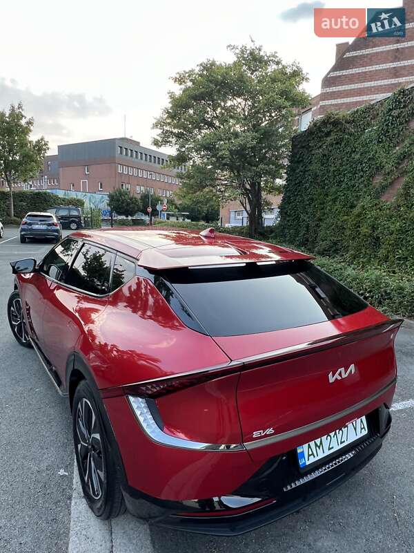Внедорожник / Кроссовер Kia EV6 2022 в Киеве