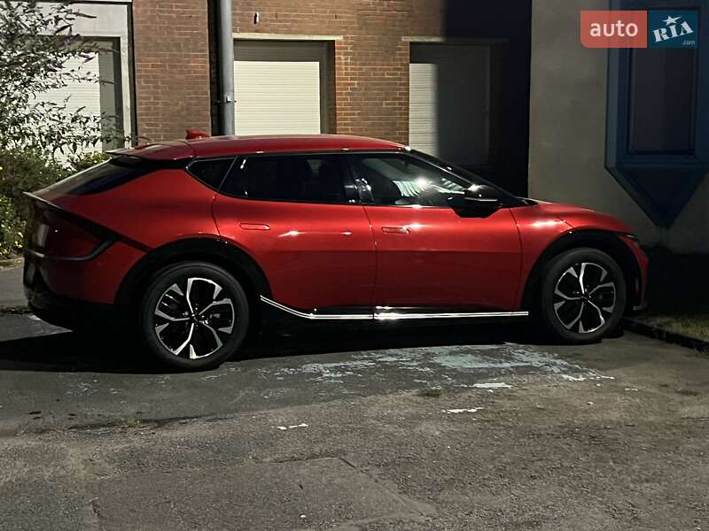 Внедорожник / Кроссовер Kia EV6 2022 в Киеве