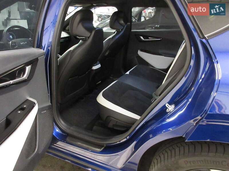 Внедорожник / Кроссовер Kia EV6 2023 в Киеве