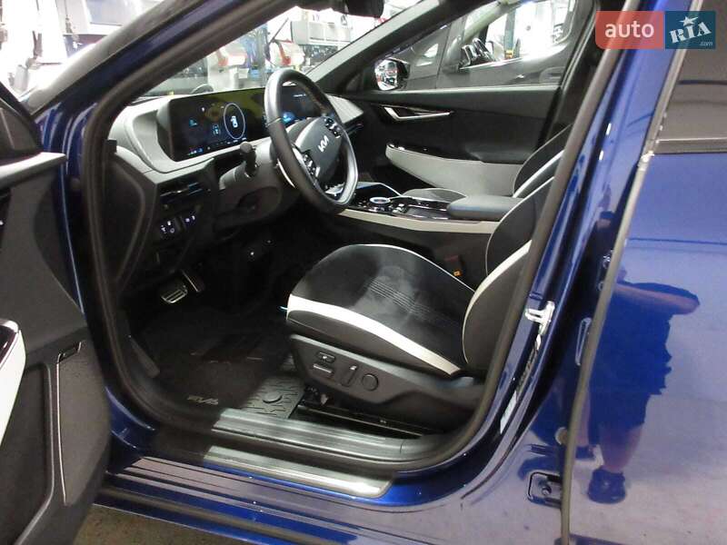 Внедорожник / Кроссовер Kia EV6 2023 в Киеве