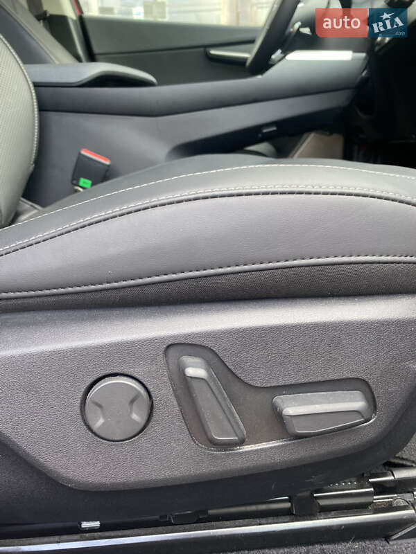 Внедорожник / Кроссовер Kia EV6 2022 в Полтаве фото 15 Внедорожник / Кроссовер Kia EV6 2022 в Полтаве