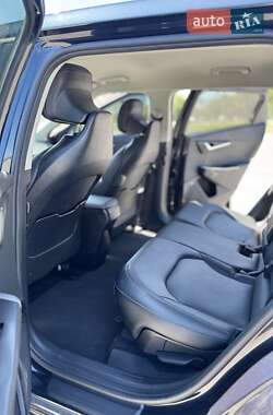 Внедорожник / Кроссовер Kia EV6 2023 в 
