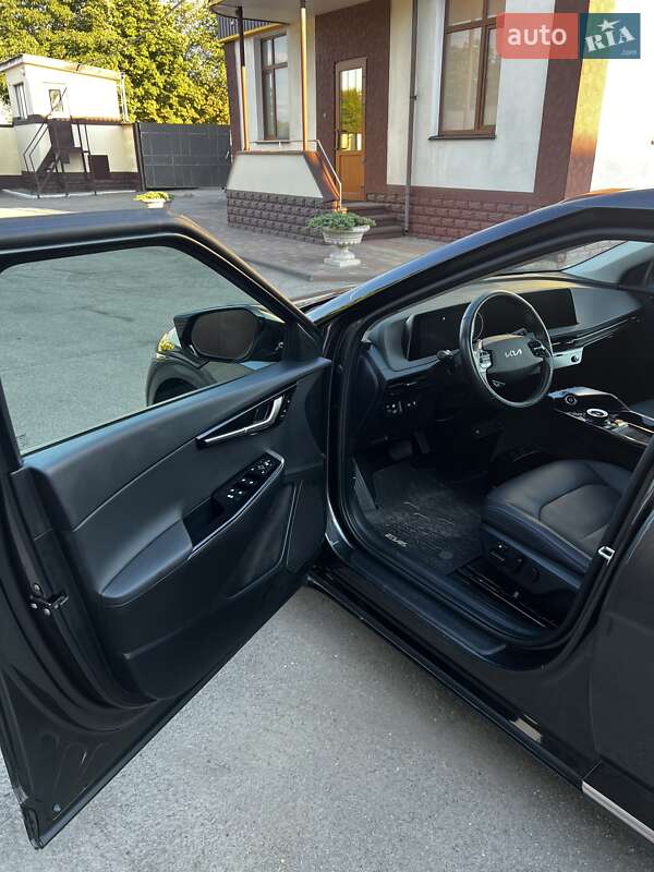 Внедорожник / Кроссовер Kia EV6 2023 в Ровно