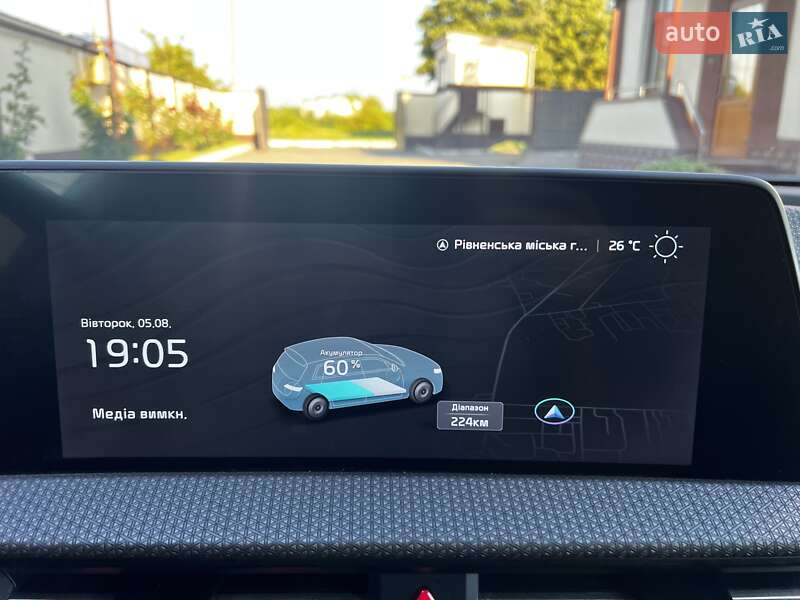 Внедорожник / Кроссовер Kia EV6 2023 в Ровно