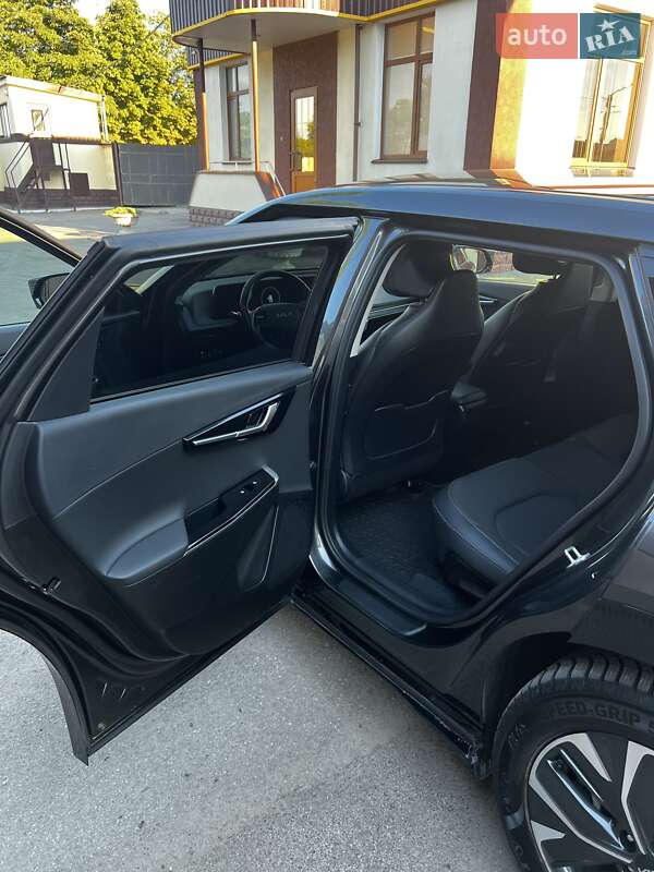 Внедорожник / Кроссовер Kia EV6 2023 в Ровно