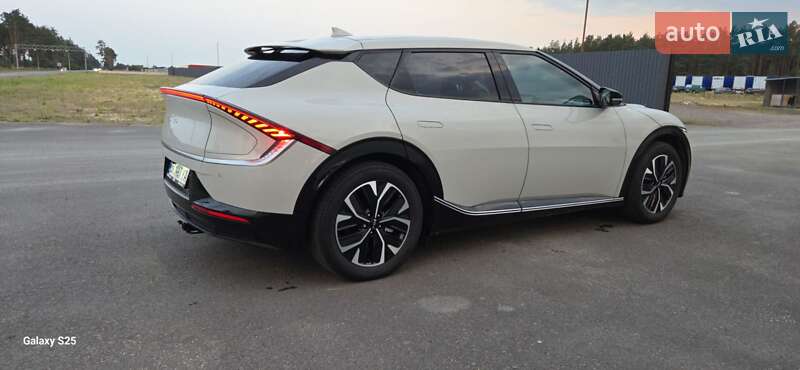Внедорожник / Кроссовер Kia EV6 2021 в Сарнах