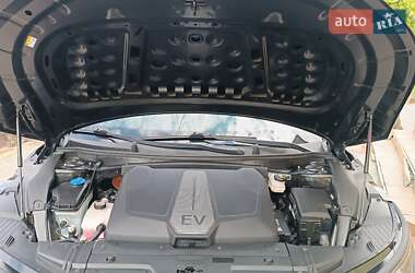 Внедорожник / Кроссовер Kia EV6 2022 в 