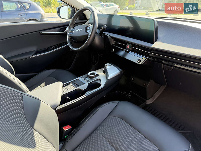 Внедорожник / Кроссовер Kia EV6 2024 в Ровно