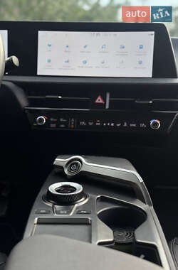 Внедорожник / Кроссовер Kia EV6 2023 в 