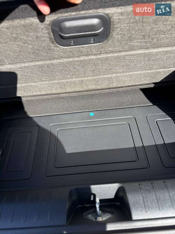 Внедорожник / Кроссовер Kia EV6 2023 в Ровно