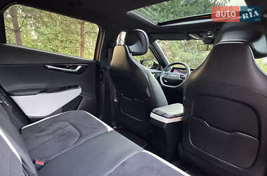 Внедорожник / Кроссовер Kia EV6 2022 в 