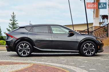 Внедорожник / Кроссовер Kia EV6 2022 в 