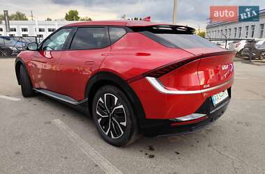 Внедорожник / Кроссовер Kia EV6 2022 в 