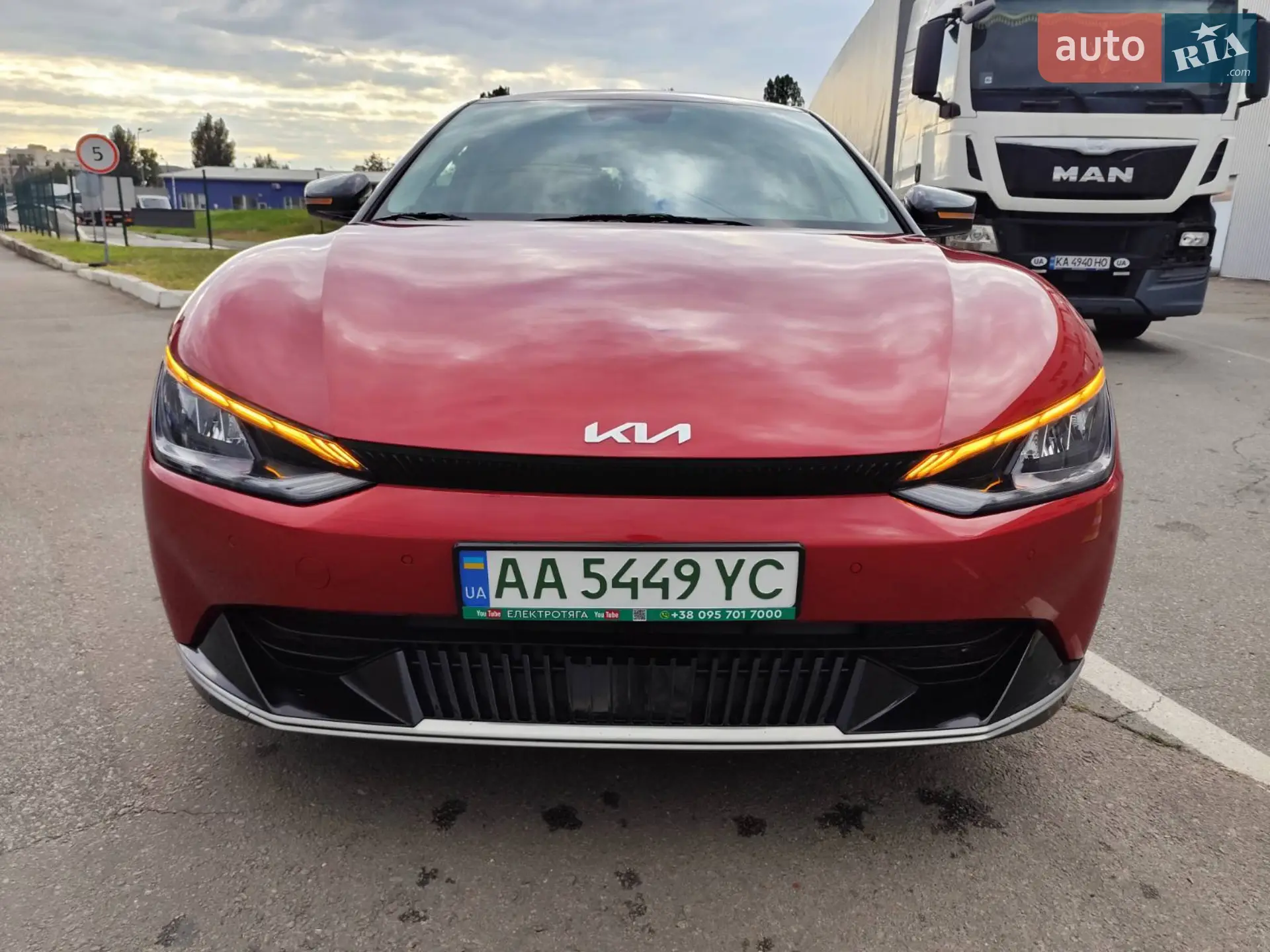 2022 Kia EV6 - мініатюра 18