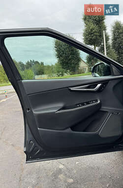Внедорожник / Кроссовер Kia EV6 2022 в 
