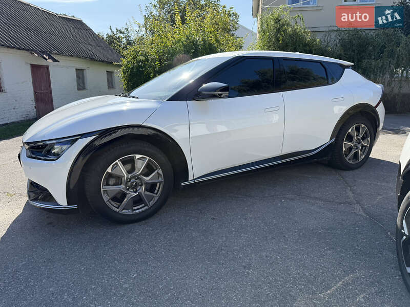 Внедорожник / Кроссовер Kia EV6 2023 в Умани