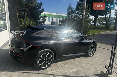 Внедорожник / Кроссовер Kia EV6 2022 в 