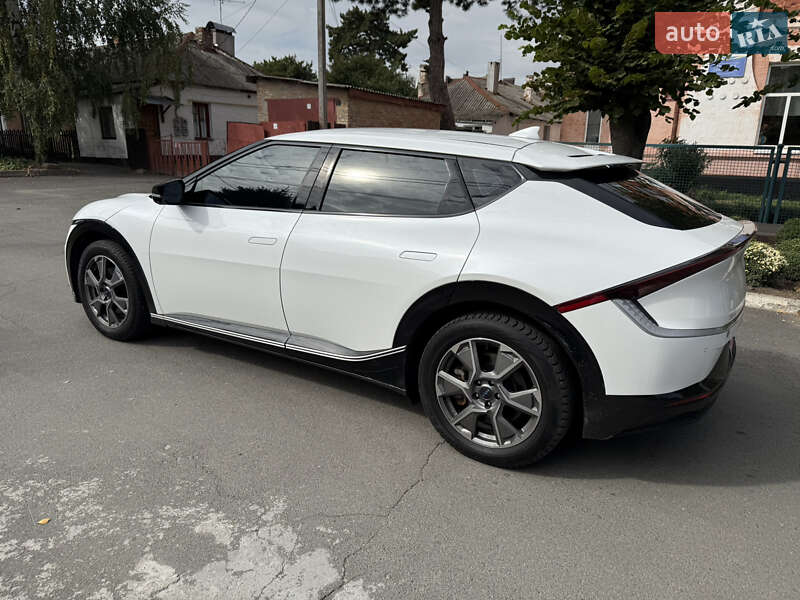 Внедорожник / Кроссовер Kia EV6 2023 в Умани