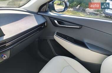 Внедорожник / Кроссовер Kia EV6 2023 в 