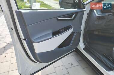 Внедорожник / Кроссовер Kia EV6 2023 в 
