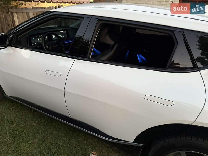 Внедорожник / Кроссовер Kia EV6 2023 в Умани