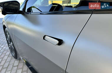 Внедорожник / Кроссовер Kia EV6 2022 в 