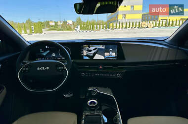 Внедорожник / Кроссовер Kia EV6 2022 в 