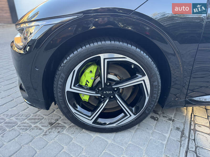Внедорожник / Кроссовер Kia EV6 2023 в Львове