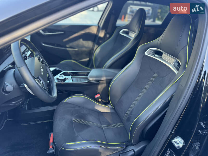 Внедорожник / Кроссовер Kia EV6 2023 в Львове