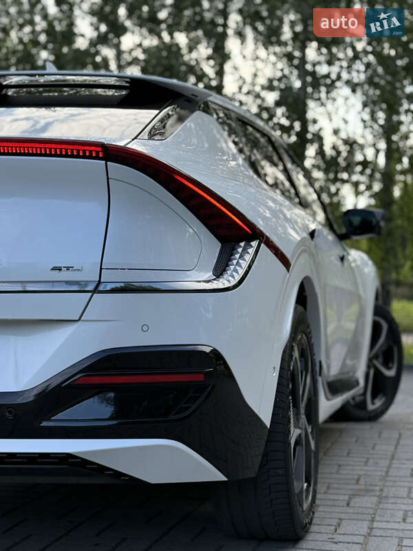 Внедорожник / Кроссовер Kia EV6 2024 в Дрогобыче