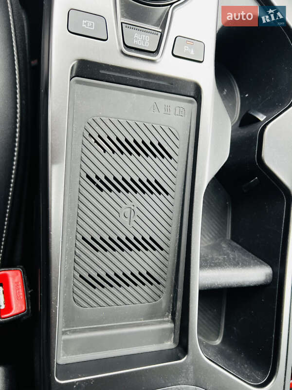 Внедорожник / Кроссовер Kia EV6 2022 в Киеве