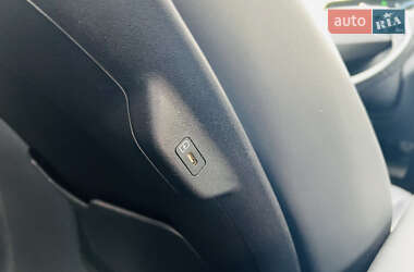 Внедорожник / Кроссовер Kia EV6 2022 в 