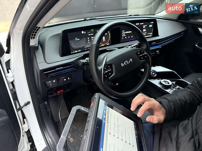 Внедорожник / Кроссовер Kia EV6 2023 в Умани