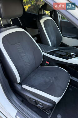 Внедорожник / Кроссовер Kia EV6 2023 в 