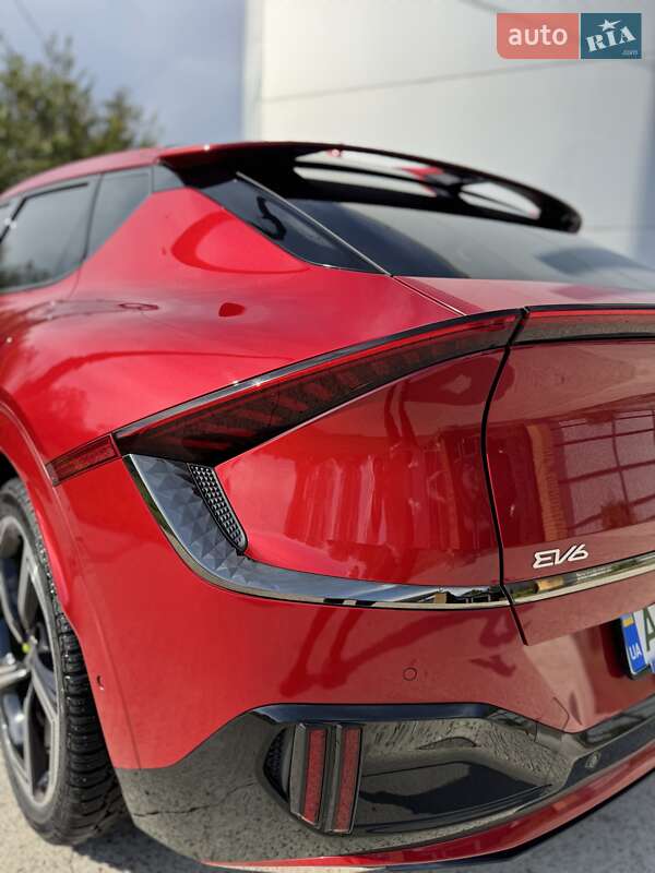 Внедорожник / Кроссовер Kia EV6 2022 в Киеве