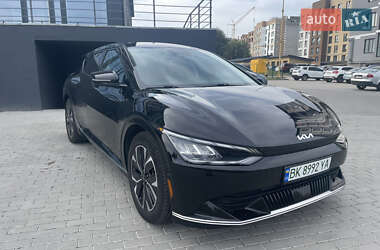 Внедорожник / Кроссовер Kia EV6 2022 в 