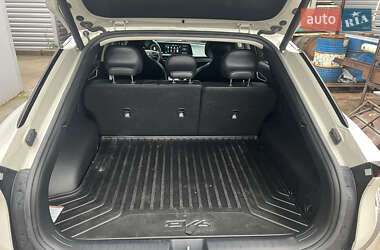 Внедорожник / Кроссовер Kia EV6 2022 в 
