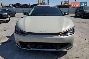 Внедорожник / Кроссовер Kia EV6 2022 в 
