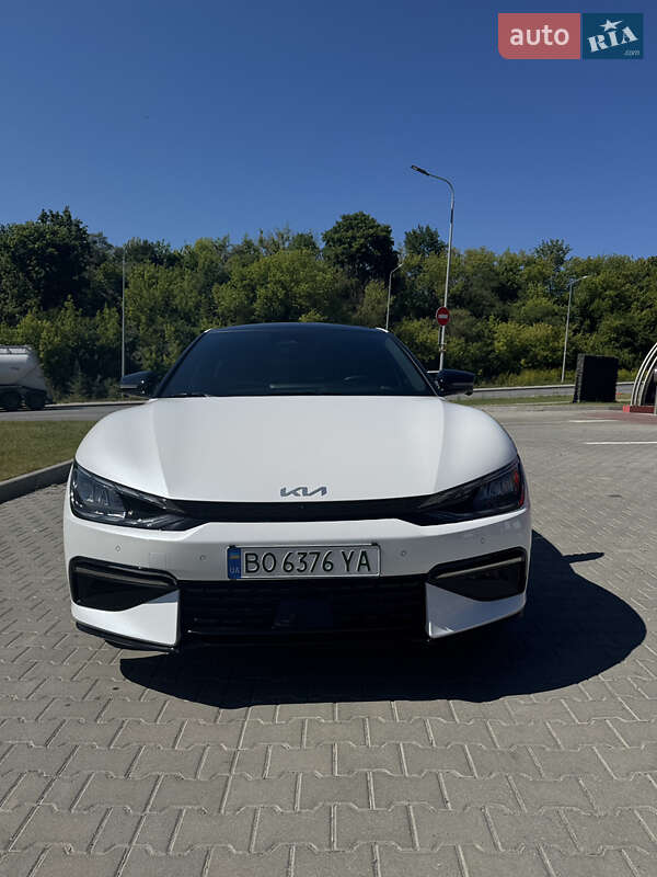 Внедорожник / Кроссовер Kia EV6 2023 в Тернополе фото 2 Внедорожник / Кроссовер Kia EV6 2023 в Тернополе