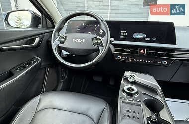 Позашляховик / Кросовер Kia EV6 2023 в  фото 43 Позашляховик / Кросовер Kia EV6 2023 в
