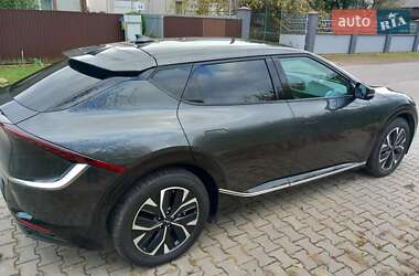 Внедорожник / Кроссовер Kia EV6 2022 в 