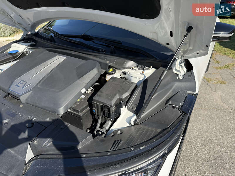 Позашляховик / Кросовер Kia EV6 2023 в Умані фото 30 Позашляховик / Кросовер Kia EV6 2023 в Умані