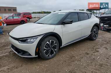Позашляховик / Кросовер Kia EV6 2024 в 