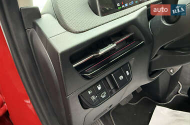 Позашляховик / Кросовер Kia EV6 2022 в  фото 37 Позашляховик / Кросовер Kia EV6 2022 в