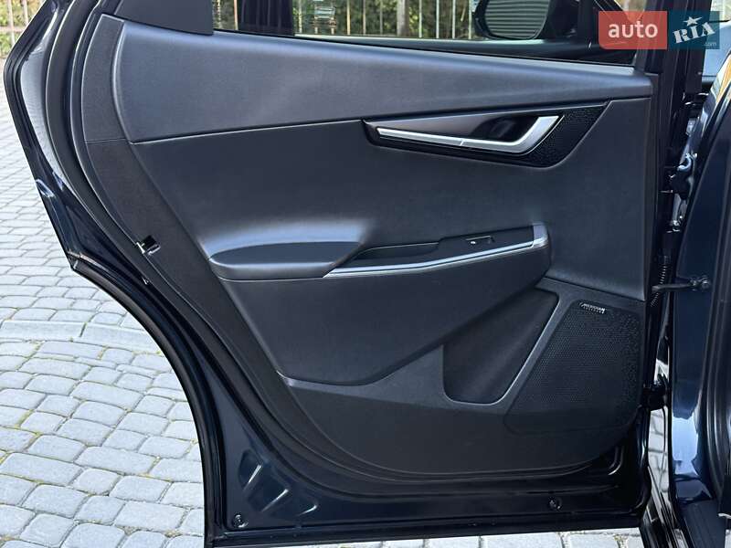 Внедорожник / Кроссовер Kia EV6 2023 в Дрогобыче