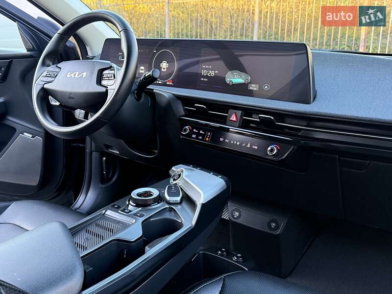 Внедорожник / Кроссовер Kia EV6 2023 в Дрогобыче