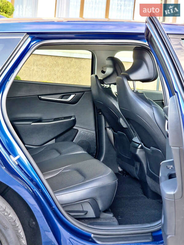 Позашляховик / Кросовер Kia EV6 2023 в Дрогобичі фото 19 Позашляховик / Кросовер Kia EV6 2023 в Дрогобичі