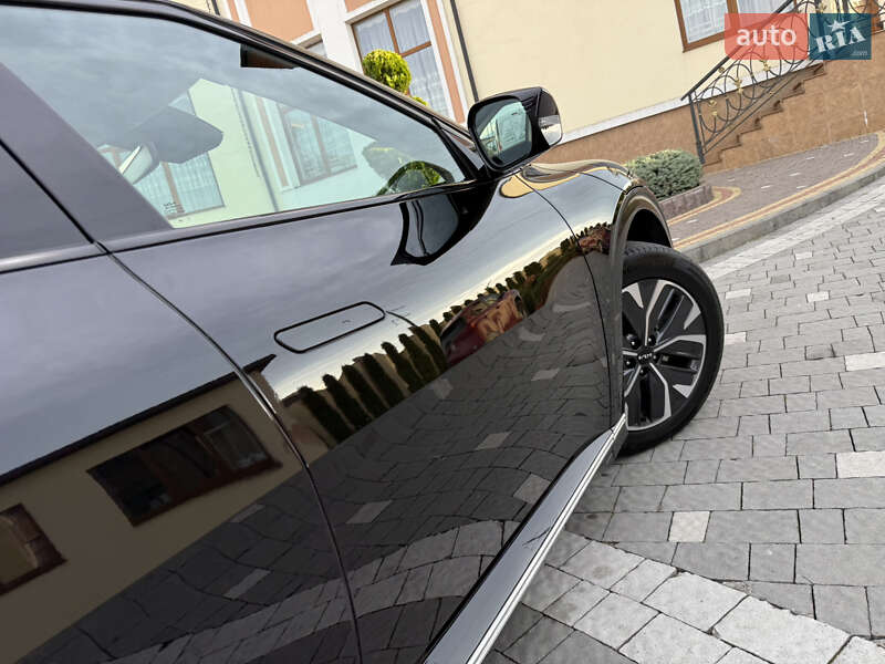 Внедорожник / Кроссовер Kia EV6 2022 в Дрогобыче