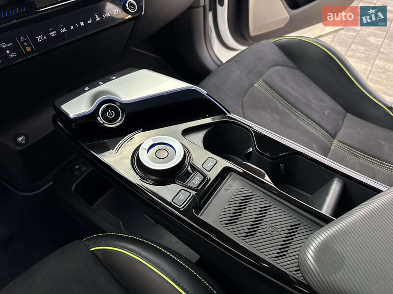 Позашляховик / Кросовер Kia EV6 2023 в Івано-Франківську