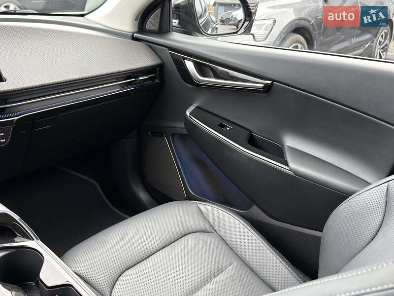 Позашляховик / Кросовер Kia EV6 2023 в Чернівцях